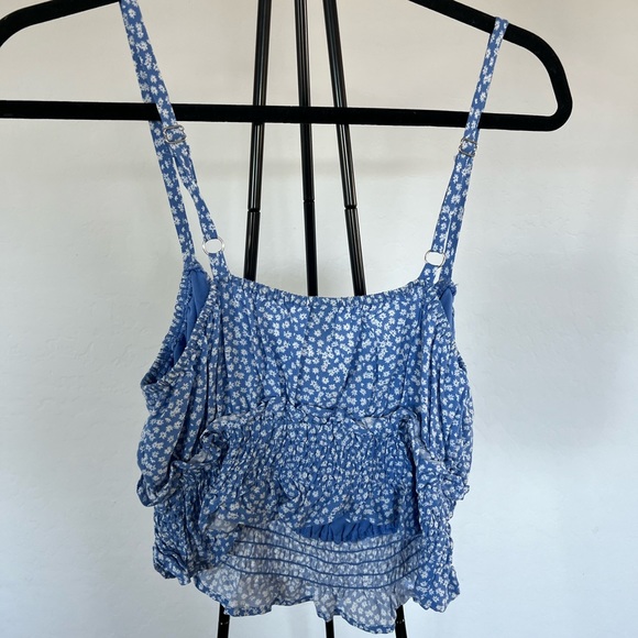 TARGET TOP - Picture 2 of 3